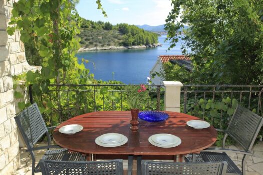 3-stöckiges Steinhaus auf der Insel Korčula
