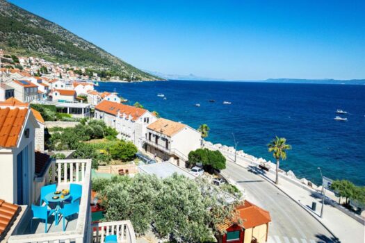 Grundstück am Meer Brač