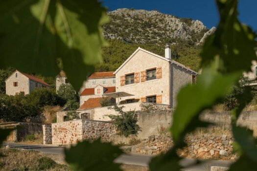 Erstaunliches Steinhaus auf der Insel Hvar