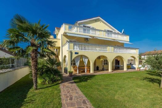 Appartementhaus auf der Insel Krk