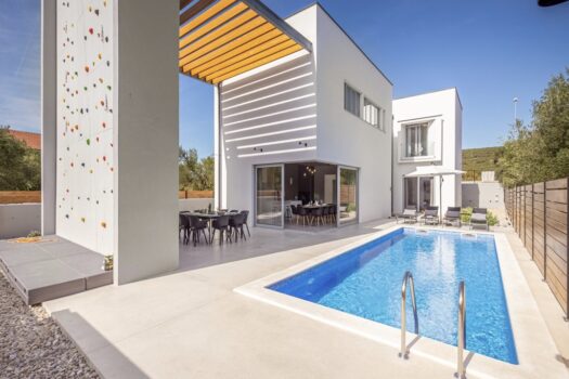 Freies Klettern Ultramodernes Haus - Raum Zadar