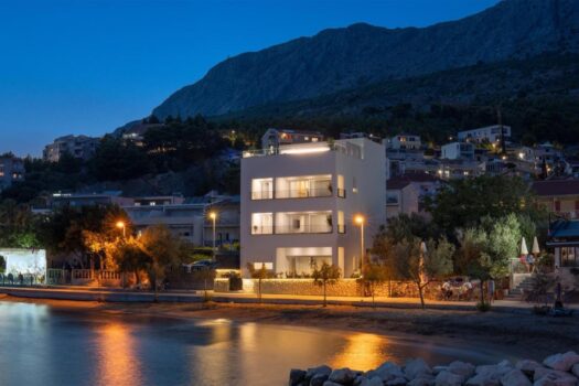Haus am Meer bei Omiš Haus am Meer bei Omiš