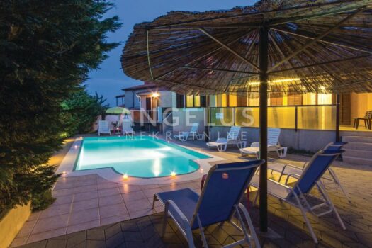 1709153348 cib180 pool 07