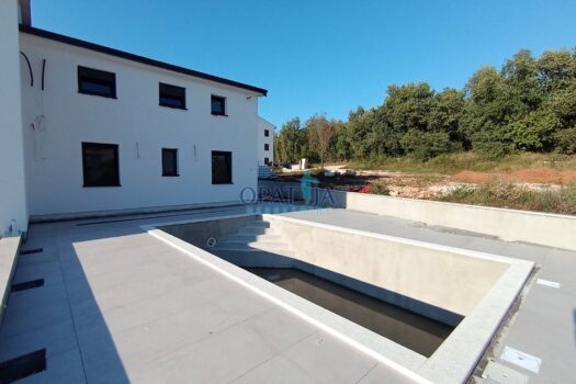 Häuser Višnjan, 108m2 1727855790 img 20240921 171143