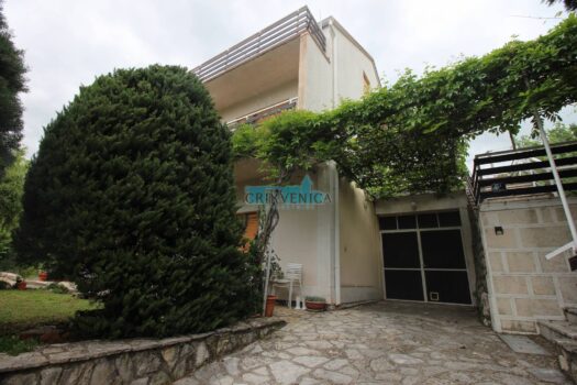 BRIBIR - Haus mit 4 Wohneinheiten 1730560352 01