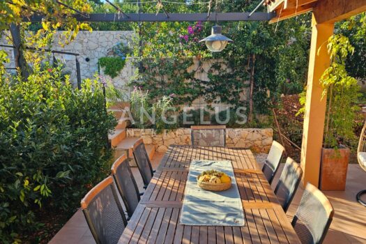 Insel Brac, Sutivan - Haus in einer grünen Oase mit pool, VERKAUF 1730806599 20241014 084605