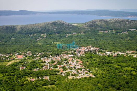 Lands Bribir, Vinodolska Općina, 896m2 1733851804 bribir naslovna