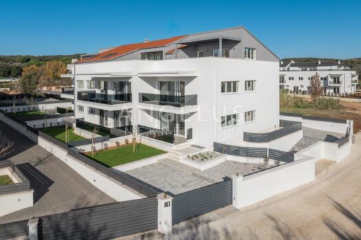 1743583454 izgradnja stanova rovinj1