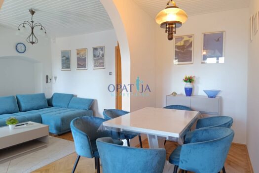 1748249906 1748247366377