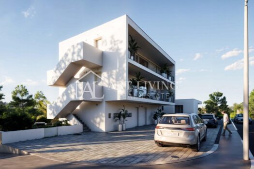 1750058238 3d page 002