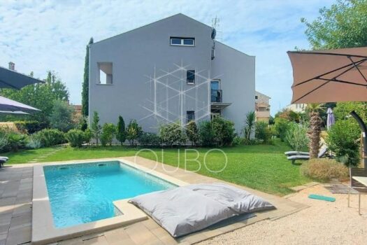 1751285981 321427965