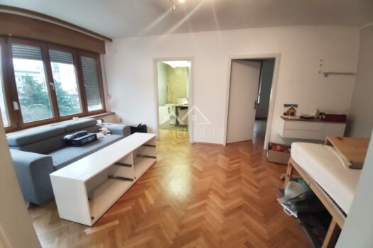 1751464784 stan zapresic zuta naljepnica db 2s kuhinja slika 184443826