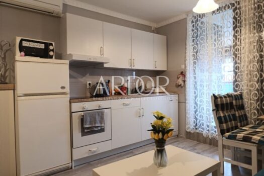 1752140509 prodajem apartman u istri i2 861101