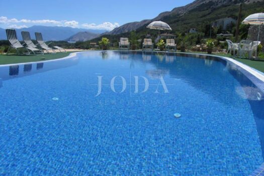 1752351032 987127016 140309 0