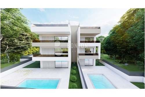 1752422694 l af5662e5 83b5 48a5 8a33 fc29adb5857a