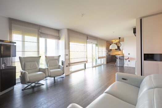 RIJEKA, MARČELJEVA DRAGA – Wunderschöne 3-Zimmer-Wohnung mit Wohnzimmer, Parkplatz und Ausblick, 97 m² 1753081379 img 8144