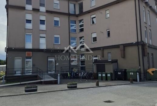 1753089576 prodajem stan centru oroslavja slika 250034071