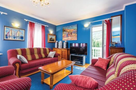 Traditionelles Haus mit Meerblick in Opatija