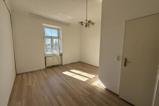 20250303_094915217_iOS