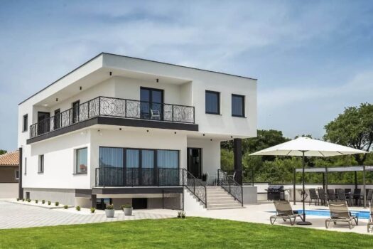 Moderne Villa in Pula