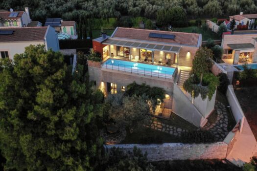 Elegante Villa bei Pula