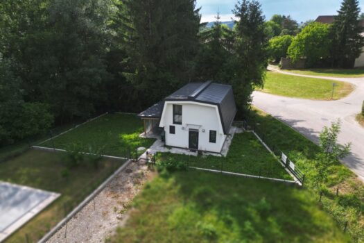 1qJyUAOVAaTCa3GsRPSBF6