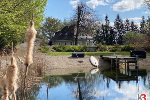 2jMwtzAl8Qxt8CbpRy6fyR