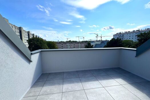 2si4TKEmfLXBDXDB78Qfgf