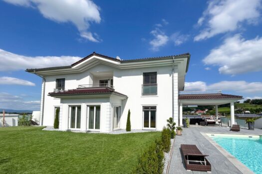 3Afp3YJsyvOLpwEyQNftLC