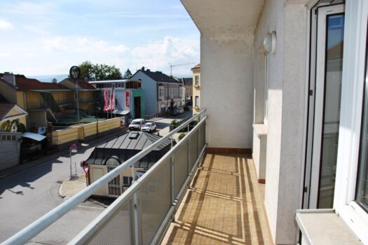 3PYyE9gLnS7RIvT4d0N7iM 1