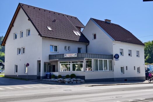 48RlDMSuB2T8SoMfKzRhu1