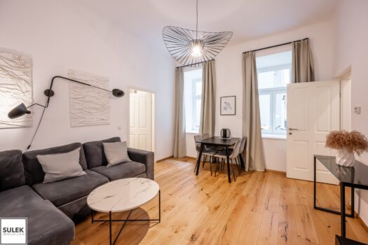 62ACFiMQkI6eNRh37XWmBj