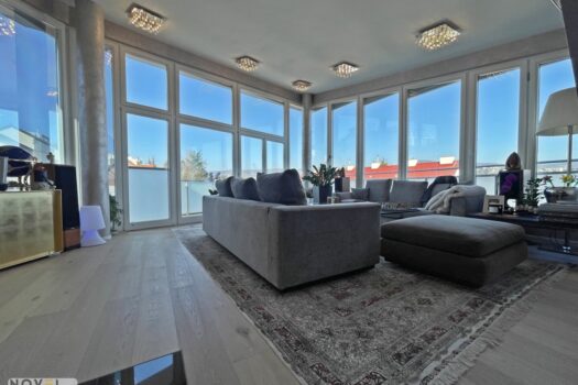 79DQmpMELelRxPlCUtbvve