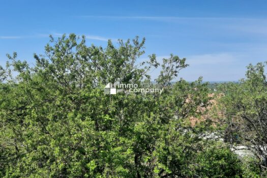 7BxoCJrHZb3axlu8wAyfjk