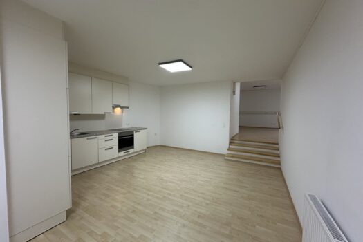 Lt3nNhi7M4mRbD6MB5q9J