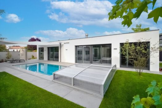 Traumhafter Bungalow mit Pool und Doppelgarage SSOV1ux9JsEW009GP2UA3