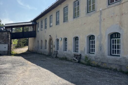 SvyfUO2JcXnnRF7Aorsjy