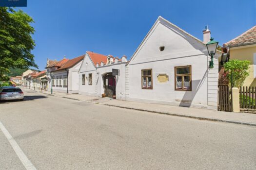 Straßenansicht - Pic 1