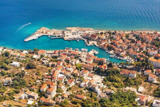 Baugrundstück direkt am Meer in Sućuraj, Hvar Baugrundstück direkt am Meer in Sućuraj, Hvar