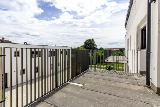 gqBrDUxQHh37srdrTX3Ne