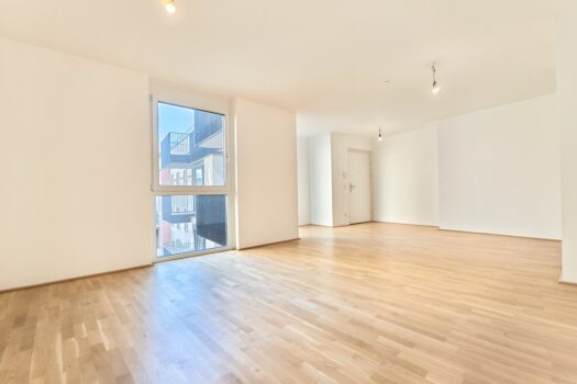 nLdA5RaZjJcMInBBaT4iM