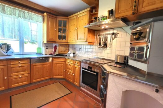 12S3adYWPEuPQhiTABIaUI