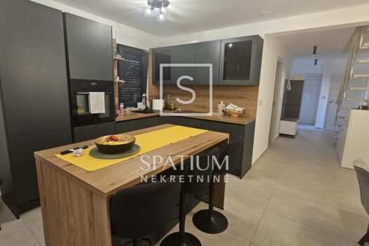 1735906859 photo 2025 01 03 09 03 12 20