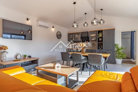 1752053655 medulin kuca sa bazenom blizu mora 11 1