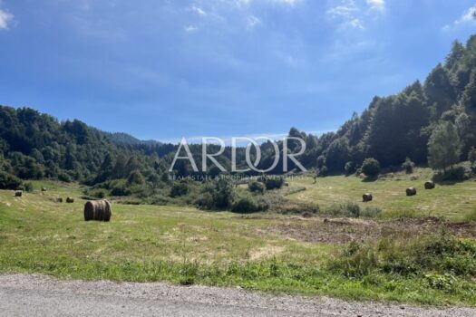 Grundstück Crni Lug, Delnice, 2.219m2 1752746405 gradevinsko zemljiste 2219 m crni lug slika 253728447