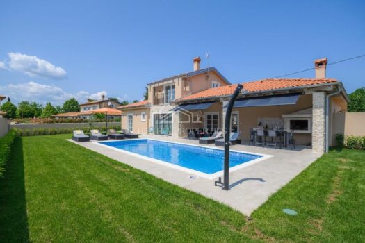 Äußerst hochwertige Villa in der Nähe von Rovinj mit Meerblick, komplett ausgestattet 1754602447 466422597