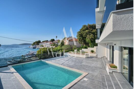 RAŽANJ/ERSTE REIHE ZUM MEER – VILLA MIT POOL 1754648594 1