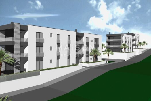 1755072850 thumbnail 01 002