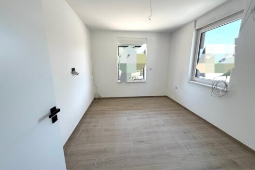 1755167004 1000012494