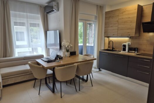 1755594920 1000012776